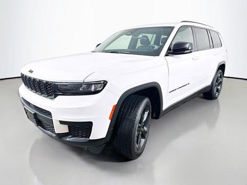 2022 Jeep Grand Cherokee L Altitude