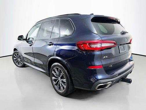 2020 BMW X5 M50i
