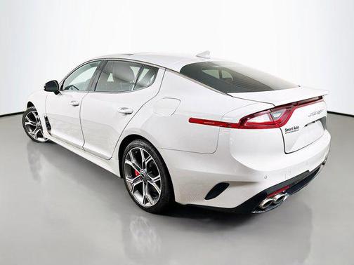 2021 Kia Stinger GT2
