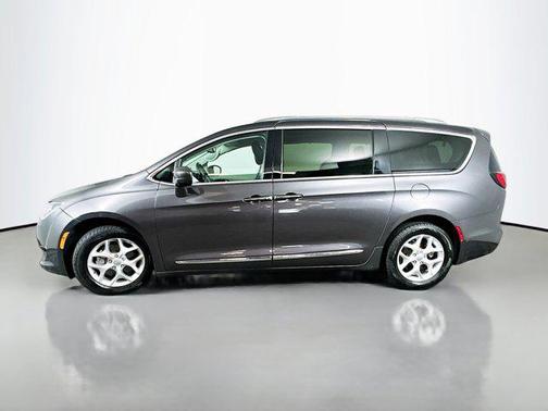 2020 Chrysler Pacifica Touring-L Plus