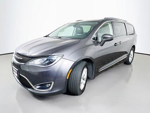 2020 Chrysler Pacifica Touring-L Plus