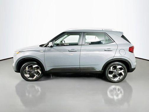 2022 Hyundai VENUE SEL