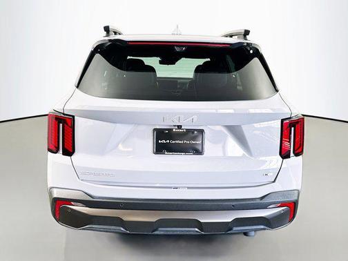 Wolf Gray 2024 Kia Sorento SX