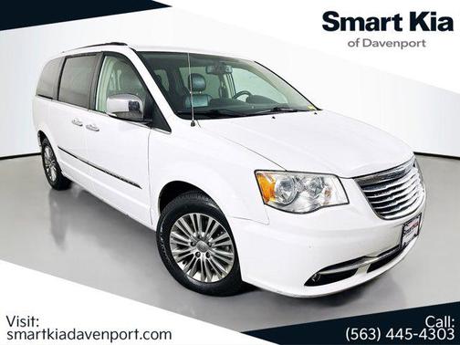 Bright White Clearcoat 2014 Chrysler Town & Country Touring-L
