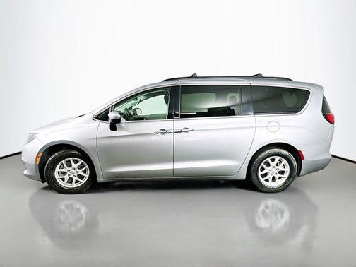 2020 Chrysler Voyager LXI