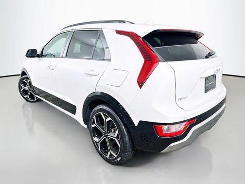 2023 Kia Niro Touring