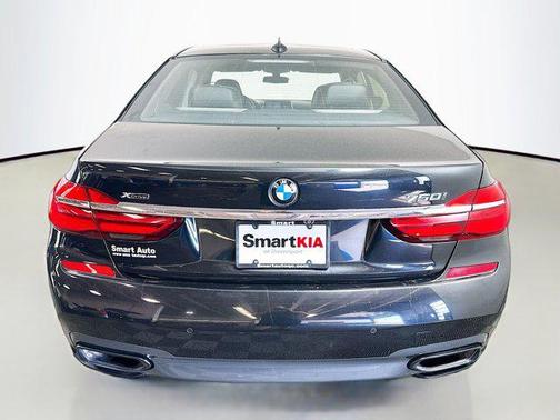 2019 BMW 750 i xDrive