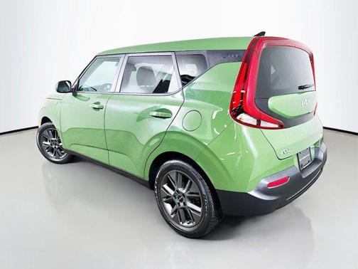 2022 Kia Soul EX