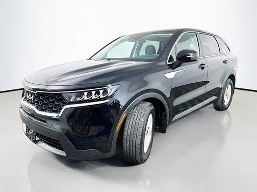2022 Kia Sorento LX