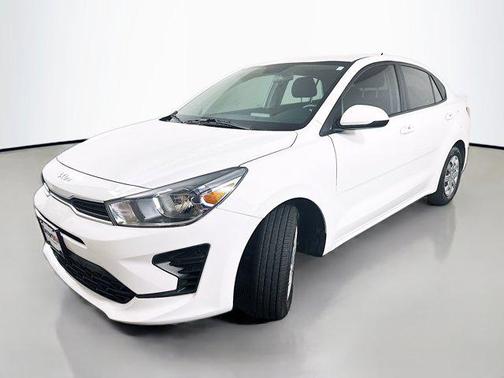 2022 Kia Rio LX