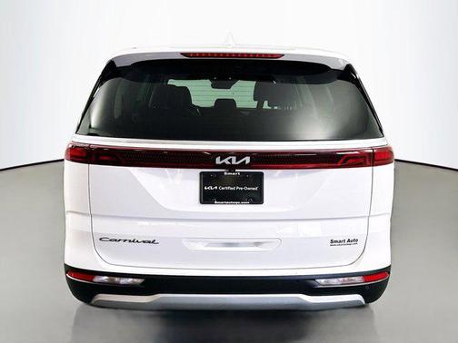 2022 Kia Carnival EX