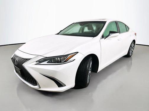 Eminent White Pearl 2019 Lexus ES 350 F Sport
