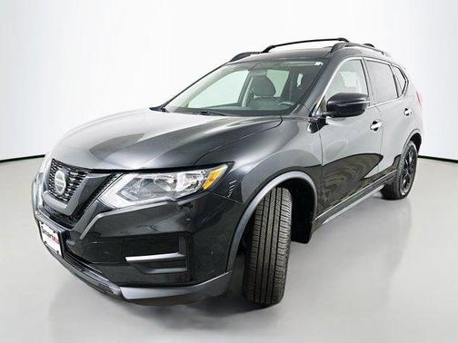 Magnetic Black 2018 Nissan Rogue SV