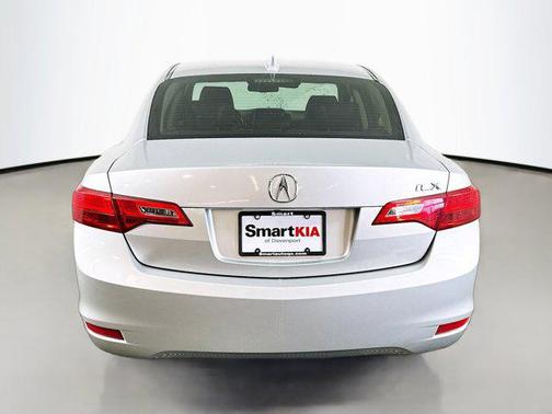 2013 Acura ILX 2.0L Technology