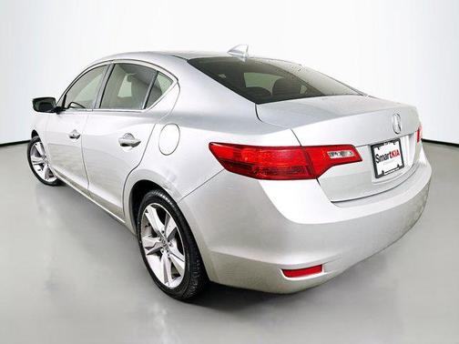 2013 Acura ILX 2.0L Technology