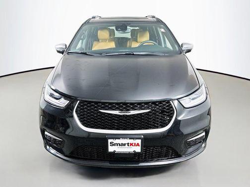 2021 Chrysler Pacifica L