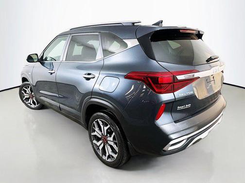2022 Kia Seltos SX