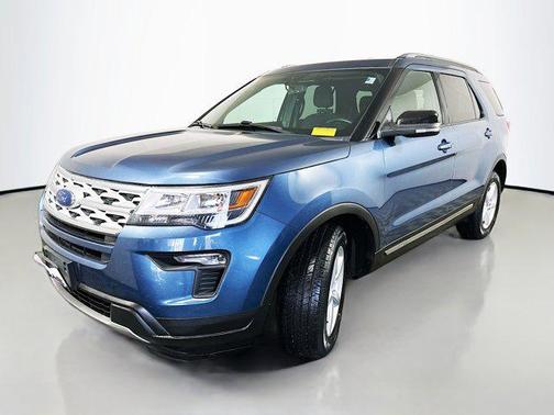 BLUE METALLIC 2018 Ford Explorer XLT
