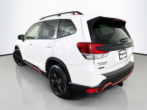 Crystal White Pearl 2020 Subaru Forester Sport