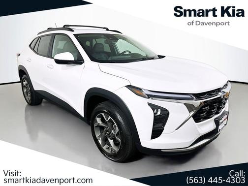 Summit White 2024 Chevrolet Trax LT