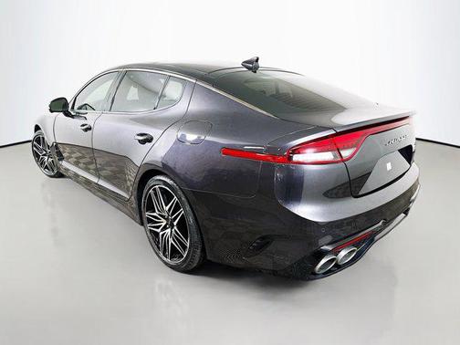 2022 Kia Stinger GT2