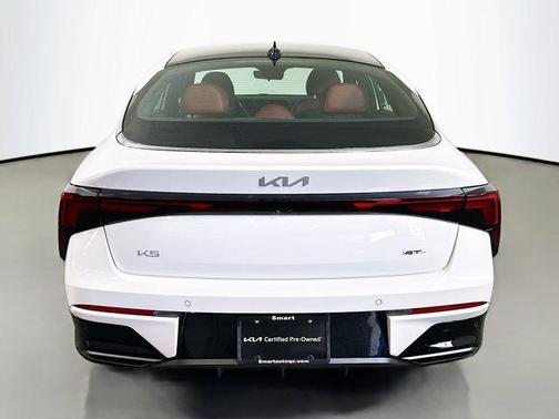 Snow White Pearl 2025 Kia K5 GT-Line