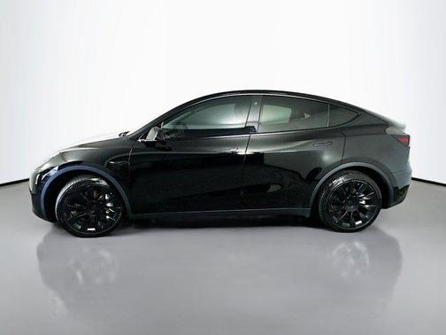 Black 2021 Tesla Model Y Long Range
