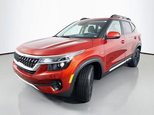 2023 Kia Seltos Nightfall