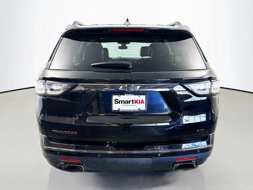 Mosaic Black Metallic 2019 Chevrolet Traverse Premier