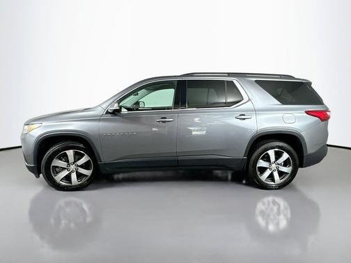 Satin Steel Metallic 2020 Chevrolet Traverse LT Leather