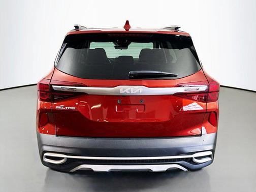 2023 Kia Seltos S