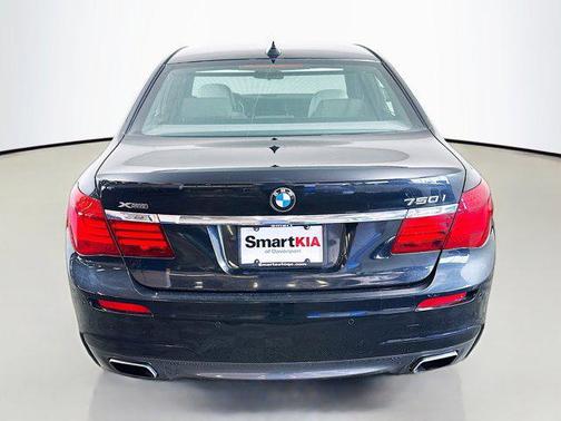 2013 BMW 750 i xDrive