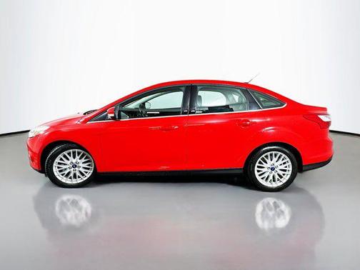 RACE RED 2012 Ford Focus SEL