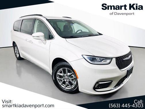 2021 Chrysler Pacifica Touring