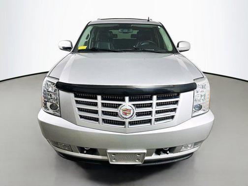 2011 Cadillac Escalade Premium