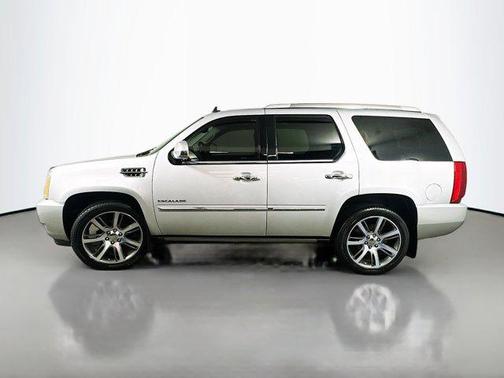 2011 Cadillac Escalade Premium