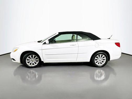 2014 Chrysler 200 Touring