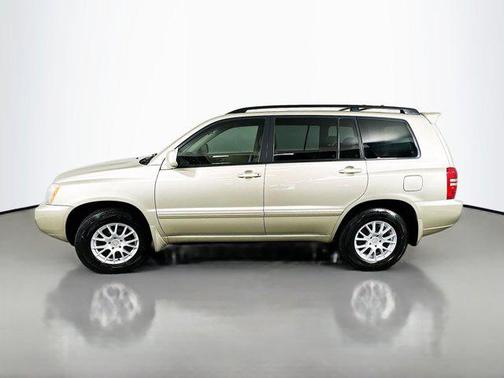 2003 Toyota Highlander Base