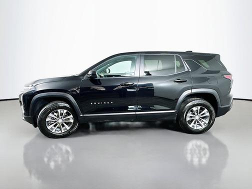 Mosaic Black Metallic 2026 Chevrolet Equinox 1LT