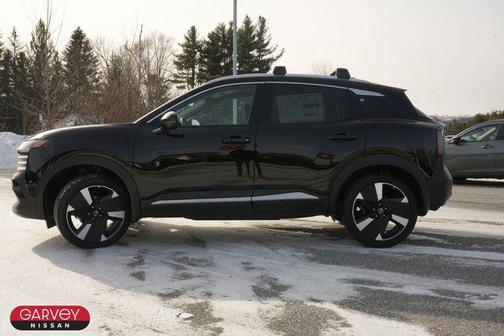 Canyon Bronze Metallic 2026 Nissan Kicks SR