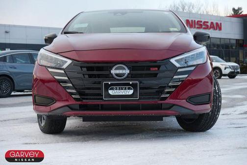 Scarlet Ember Tintcoat 2025 Nissan Versa 1.6 S