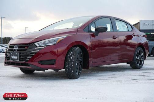 Scarlet Ember Tintcoat 2025 Nissan Versa 1.6 S
