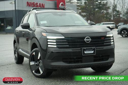 Super Black 2026 Nissan Kicks SR