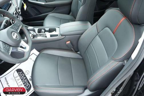 Super Black 2025 Nissan Sentra SR