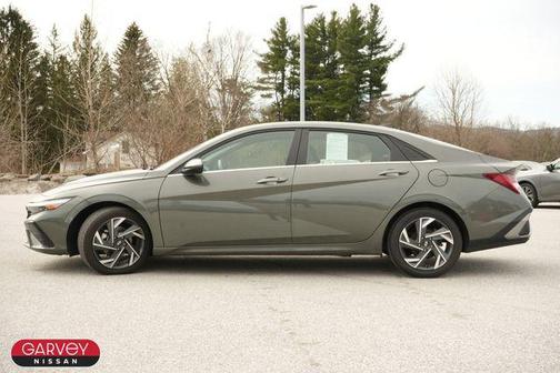 Amazon Gray 2025 Hyundai ELANTRA SEL