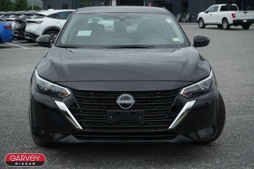 Super Black 2025 Nissan Sentra SV