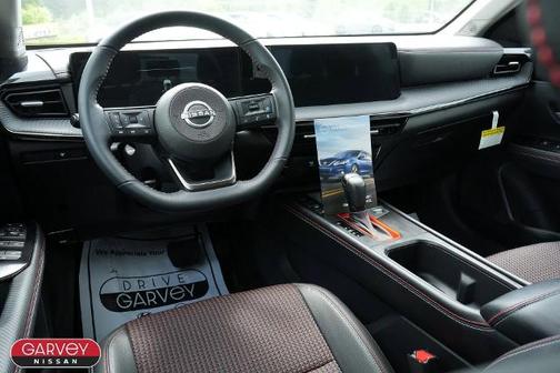 Canyon Bronze Metallic 2025 Nissan Kicks SR
