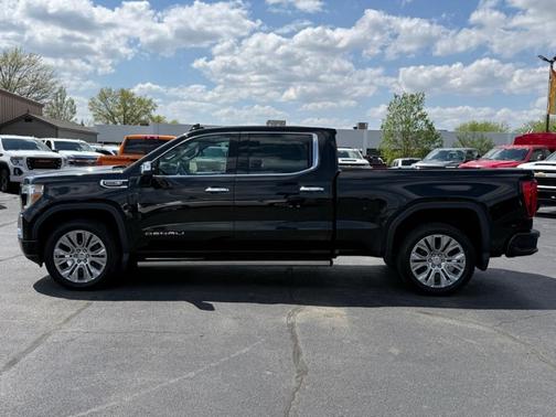 Black 2021 GMC Sierra 1500 Denali