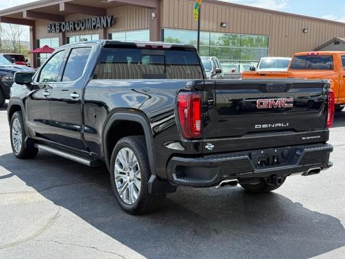 Black 2021 GMC Sierra 1500 Denali