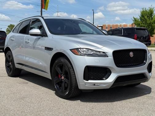 2018 Jaguar F-PACE S
